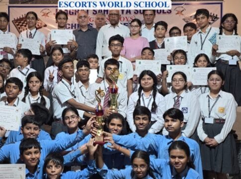 Picsart_25-11-01_21-10-03-961